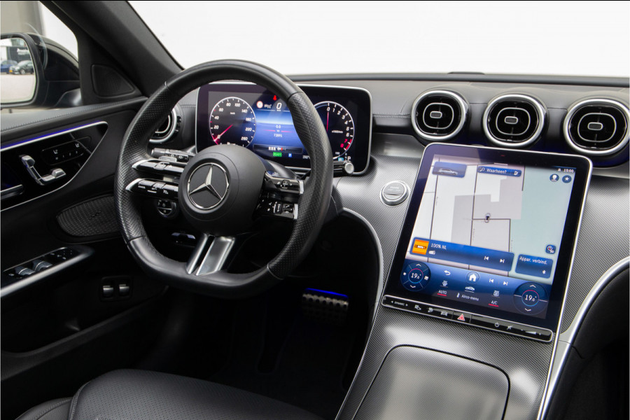 Mercedes-Benz C-Klasse Estate 300 e AMG Premium, Pano, Distronic, Trekhaak, Leder, Nightpakket 2023