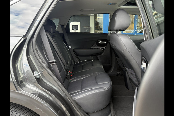 Kia e-Niro ExecutiveLine 64 kWh | 96,7% SOH | Schuifdak | Leder | Memory Seats | Stoelverwarming & Ventilatie | Adaptive Cruise |