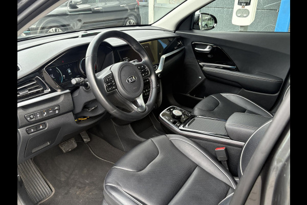 Kia e-Niro ExecutiveLine 64 kWh | 96,7% SOH | Schuifdak | Leder | Memory Seats | Stoelverwarming & Ventilatie | Adaptive Cruise |
