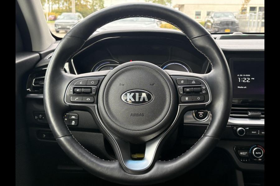 Kia e-Niro ExecutiveLine 64 kWh | 96,7% SOH | Schuifdak | Leder | Memory Seats | Stoelverwarming & Ventilatie | Adaptive Cruise |