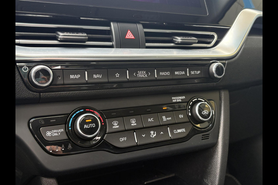Kia e-Niro ExecutiveLine 64 kWh | 96,7% SOH | Schuifdak | Leder | Memory Seats | Stoelverwarming & Ventilatie | Adaptive Cruise |