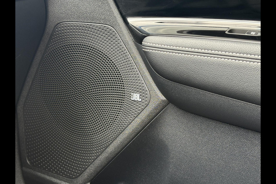Kia e-Niro ExecutiveLine 64 kWh | 96,7% SOH | Schuifdak | Leder | Memory Seats | Stoelverwarming & Ventilatie | Adaptive Cruise |
