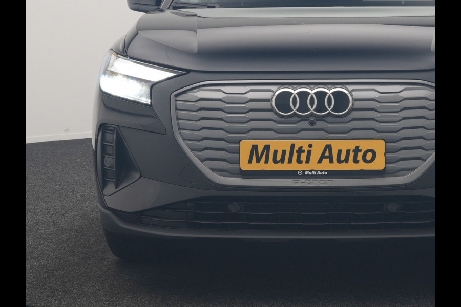 Audi Q4 e-tron 45 Quattro Advanced edition 77 kWh 265pk Dealer O.H. | SOH 97,9% | Trekhaak Af Fabriek | Adaptive Cruise | Camera | Sportstoelen & Stuur Verwarmd | Keyless | Navigatie | DAB | Virtual | Lane Assist |