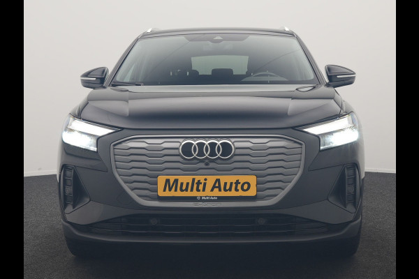 Audi Q4 e-tron 45 Quattro Advanced edition 77 kWh 265pk Dealer O.H. | SOH 97,9% | Trekhaak Af Fabriek | Adaptive Cruise | Camera | Sportstoelen & Stuur Verwarmd | Keyless | Navigatie | DAB | Virtual | Lane Assist |