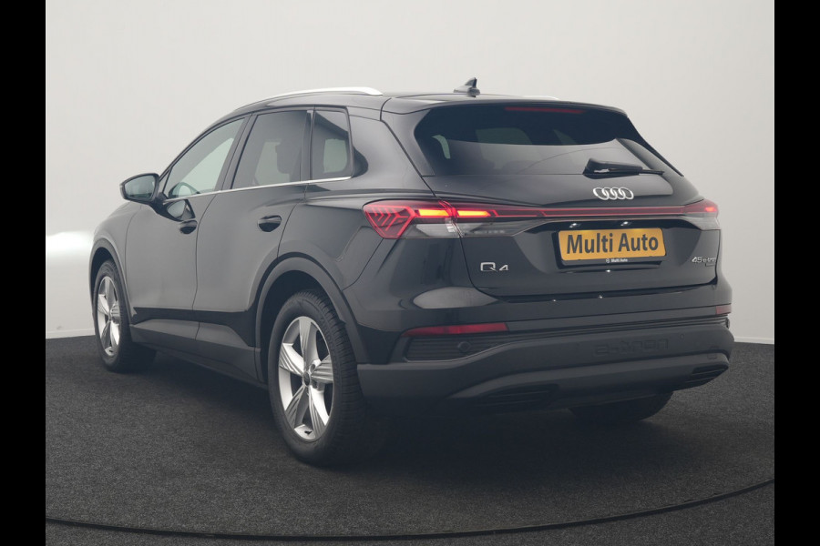 Audi Q4 e-tron 45 Quattro Advanced edition 77 kWh 265pk Dealer O.H. | SOH 97,9% | Trekhaak Af Fabriek | Adaptive Cruise | Camera | Sportstoelen & Stuur Verwarmd | Keyless | Navigatie | DAB | Virtual | Lane Assist |