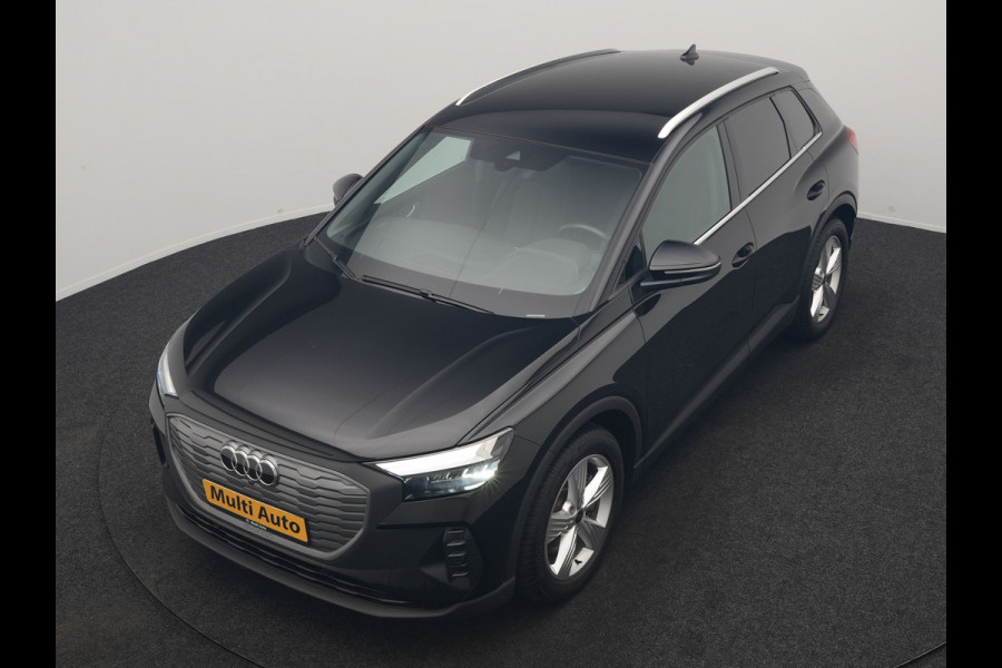 Audi Q4 e-tron 45 Quattro Advanced edition 77 kWh 265pk Dealer O.H. | SOH 97,9% | Trekhaak Af Fabriek | Adaptive Cruise | Camera | Sportstoelen & Stuur Verwarmd | Keyless | Navigatie | DAB | Virtual | Lane Assist |