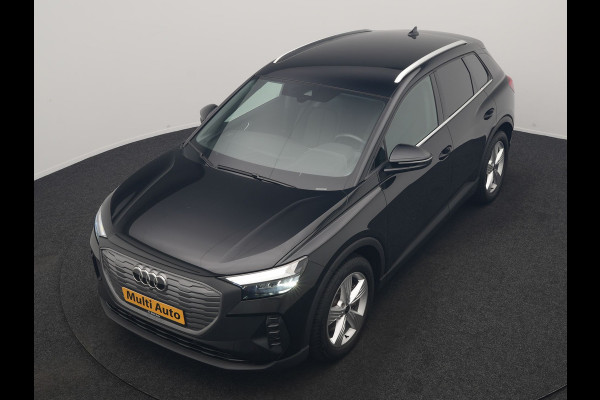 Audi Q4 e-tron 45 Quattro Advanced edition 77 kWh 265pk Dealer O.H. | SOH 97,9% | Trekhaak Af Fabriek | Adaptive Cruise | Camera | Sportstoelen & Stuur Verwarmd | Keyless | Navigatie | DAB | Virtual | Lane Assist |