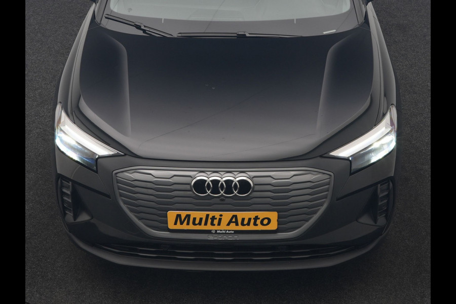 Audi Q4 e-tron 45 Quattro Advanced edition 77 kWh 265pk Dealer O.H. | SOH 97,9% | Trekhaak Af Fabriek | Adaptive Cruise | Camera | Sportstoelen & Stuur Verwarmd | Keyless | Navigatie | DAB | Virtual | Lane Assist |