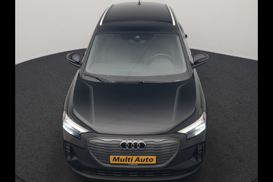 Audi Q4 e-tron 45 Quattro Advanced edition 77 kWh 265pk Dealer O.H. | SOH 97,9% | Trekhaak Af Fabriek | Adaptive Cruise | Camera | Sportstoelen & Stuur Verwarmd | Keyless | Navigatie | DAB | Virtual | Lane Assist |