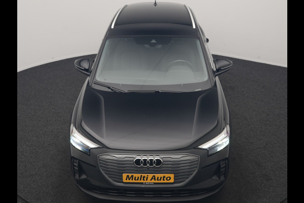 Audi Q4 e-tron 45 Quattro Advanced edition 77 kWh 265pk Dealer O.H. | SOH 97,9% | Trekhaak Af Fabriek | Adaptive Cruise | Camera | Sportstoelen & Stuur Verwarmd | Keyless | Navigatie | DAB | Virtual | Lane Assist |