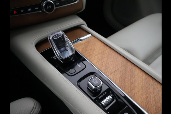 Volvo XC90 2.0 T8 RECHARGE AWD 390 PK 7P + TREKHAAK | PANORAMA | H/K | 360 CAMERA | HEAD-UP