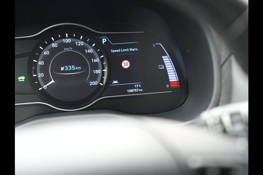 Hyundai Kona EV Limited 64 kWh SOH 99% | Stoelverwarming&ventilatie | Cruise control adaptief met stop&go en stuurhulp | Head-up display
