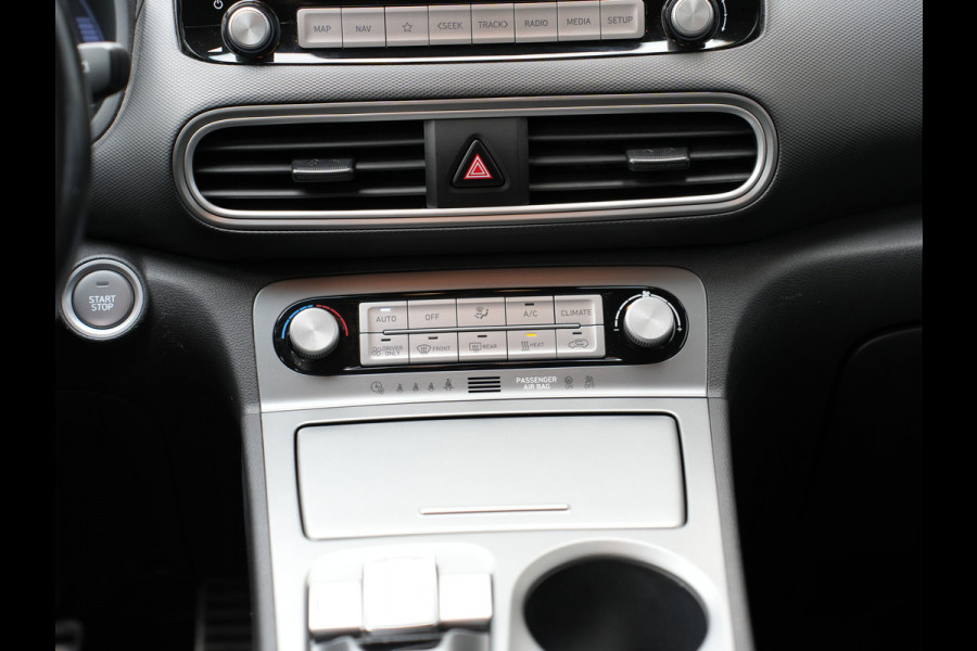 Hyundai Kona EV Limited 64 kWh SOH 99% | Stoelverwarming&ventilatie | Cruise control adaptief met stop&go en stuurhulp | Head-up display