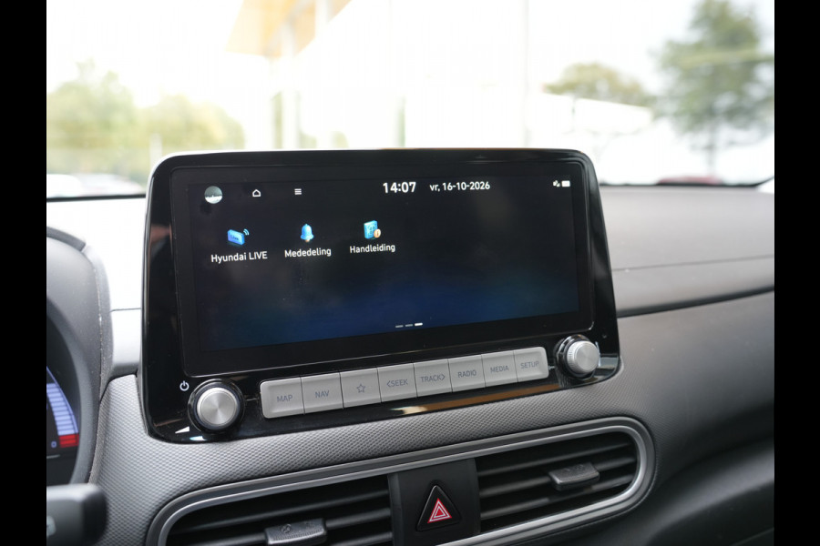 Hyundai Kona EV Limited 64 kWh SOH 99% | Stoelverwarming&ventilatie | Cruise control adaptief met stop&go en stuurhulp | Head-up display