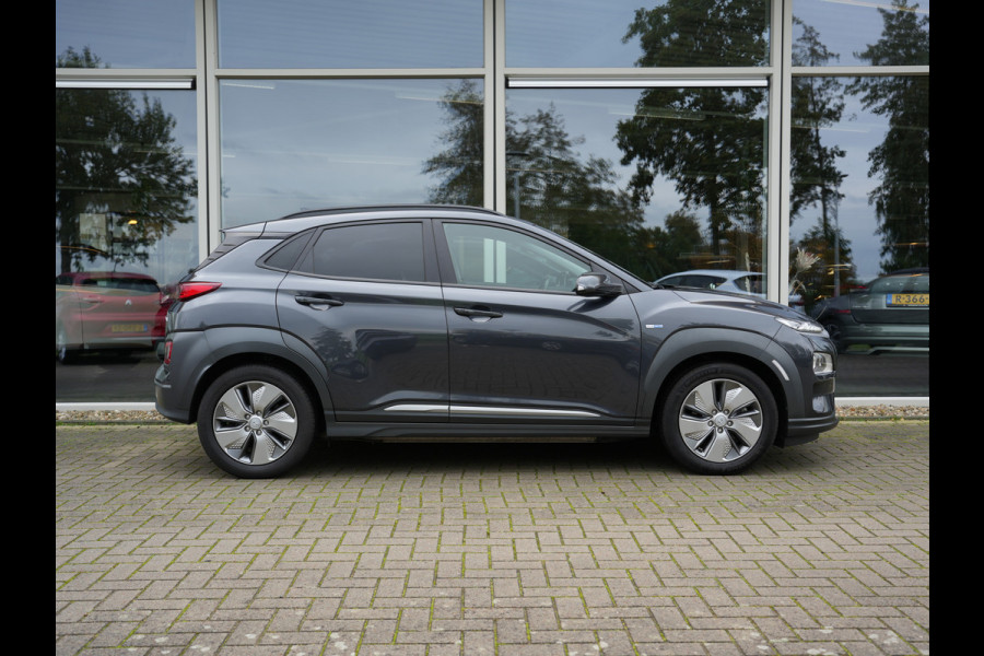Hyundai Kona EV Limited 64 kWh SOH 99% | Stoelverwarming&ventilatie | Cruise control adaptief met stop&go en stuurhulp | Head-up display