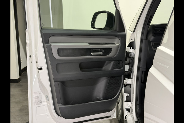 Volkswagen ID. Buzz Cargo 77 kWh | SOH 95,3% | Trekhaak Elek. | Stuur verwarmd | Climatronic | Pass. bank