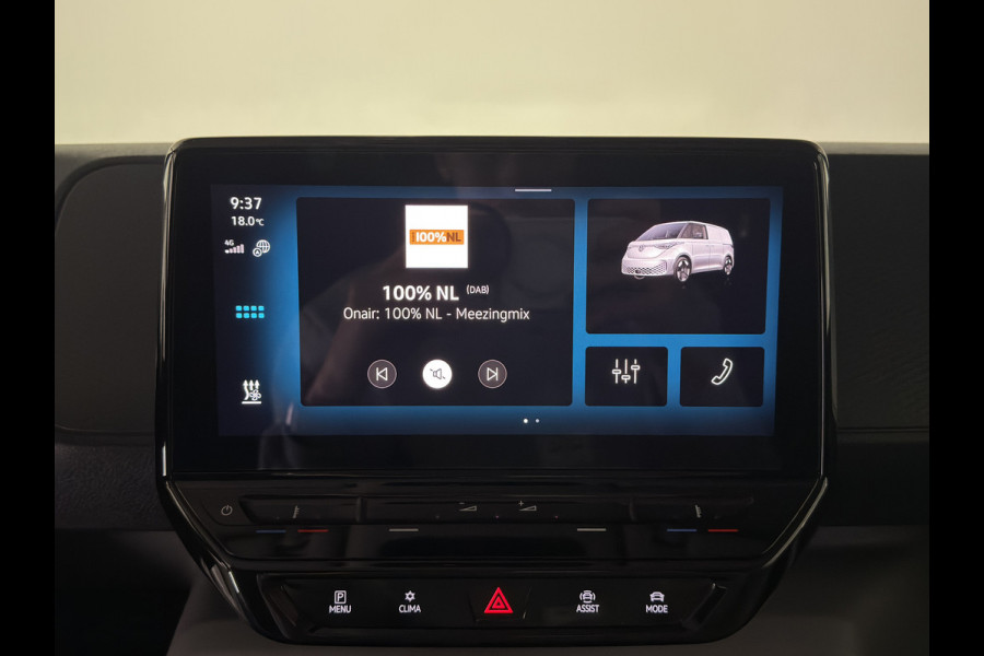 Volkswagen ID. Buzz Cargo 77 kWh | SOH 95,3% | Trekhaak Elek. | Stuur verwarmd | Climatronic | Pass. bank