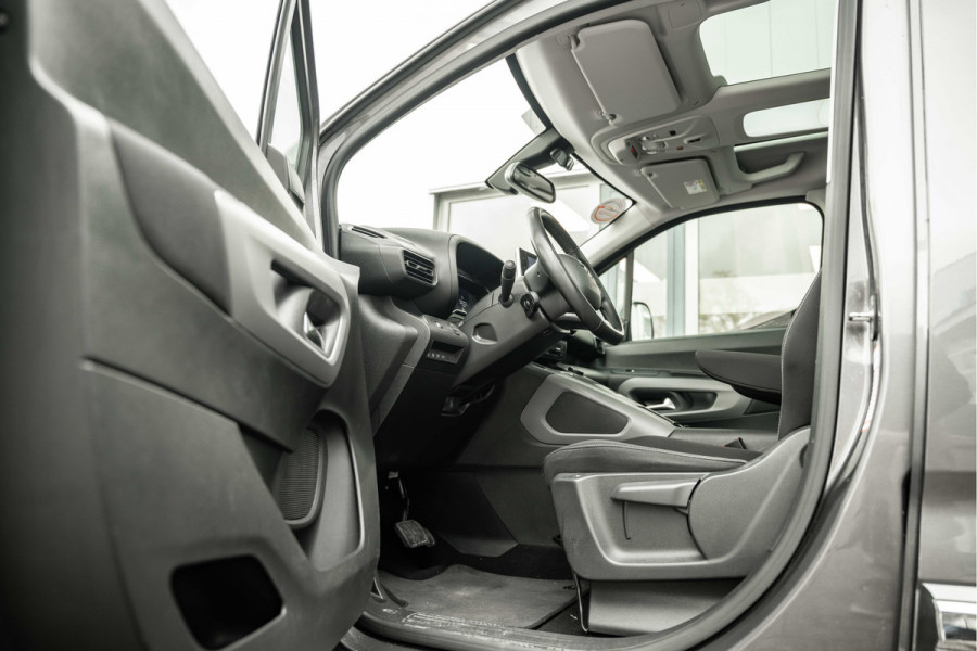 Toyota ProAce Verso | Pano dak | 5-Persoons | Achteruitrijcamera | PDC V+A | Last minute deal, geldig t/m 31-10-2026, profiteer nu! Van €26.950 naar €25.950