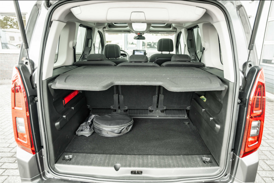 Toyota ProAce Verso | Pano dak | 5-Persoons | Achteruitrijcamera | PDC V+A | Last minute deal, geldig t/m 31-10-2026, profiteer nu! Van €26.950 naar €25.950