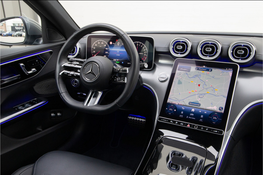 Mercedes-Benz C-Klasse 400 e 4MATIC AMG Premium, Distronic, Leder, Carplay, Memory, 2023