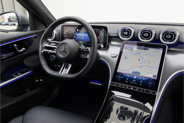 Mercedes-Benz C-Klasse 400 e 4MATIC AMG Premium, Distronic, Leder, Carplay, Memory, 2023
