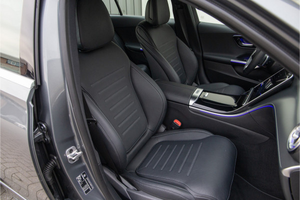 Mercedes-Benz C-Klasse 400 e 4MATIC AMG Premium, Distronic, Leder, Carplay, Memory, 2023