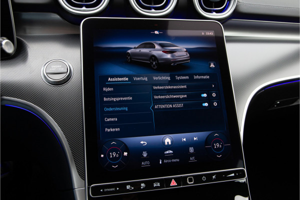 Mercedes-Benz C-Klasse 400 e 4MATIC AMG Premium, Distronic, Leder, Carplay, Memory, 2023