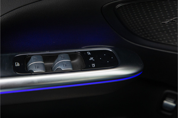 Mercedes-Benz C-Klasse 400 e 4MATIC AMG Premium, Distronic, Leder, Carplay, Memory, 2023