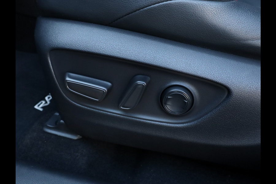 Toyota RAV4 2.5 2.5 Plug-in Hybrid Bi-Tone+ | Panoramadak | Stoelventilatie | JBL