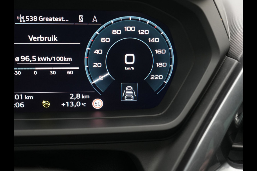 Audi Q4 Sportback e-tron 40 S edition 77 kWh 204pk Dealer O.H. | Trekhaak Af Fabriek | Panodak | Adaptive Cruise | Head Up | 360 Camera | Matrix LED | Lederen Sportstoelen & Stuur Verwarmd | Keyless | Apple Carplay | Navigatie | DAB | 20"L.M |