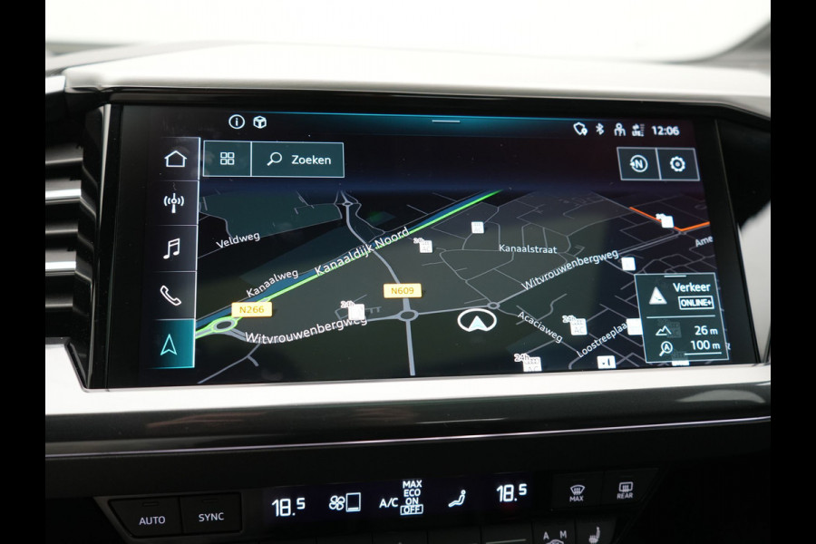 Audi Q4 Sportback e-tron 40 S edition 77 kWh 204pk Dealer O.H. | Trekhaak Af Fabriek | Panodak | Adaptive Cruise | Head Up | 360 Camera | Matrix LED | Lederen Sportstoelen & Stuur Verwarmd | Keyless | Apple Carplay | Navigatie | DAB | 20"L.M |