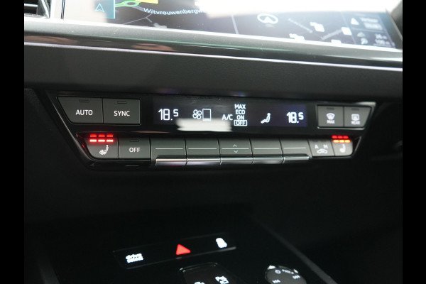 Audi Q4 Sportback e-tron 40 S edition 77 kWh 204pk Dealer O.H. | Trekhaak Af Fabriek | Panodak | Adaptive Cruise | Head Up | 360 Camera | Matrix LED | Lederen Sportstoelen & Stuur Verwarmd | Keyless | Apple Carplay | Navigatie | DAB | 20"L.M |