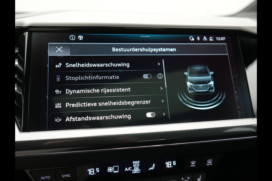 Audi Q4 Sportback e-tron 40 S edition 77 kWh 204pk Dealer O.H. | Trekhaak Af Fabriek | Panodak | Adaptive Cruise | Head Up | 360 Camera | Matrix LED | Lederen Sportstoelen & Stuur Verwarmd | Keyless | Apple Carplay | Navigatie | DAB | 20"L.M |