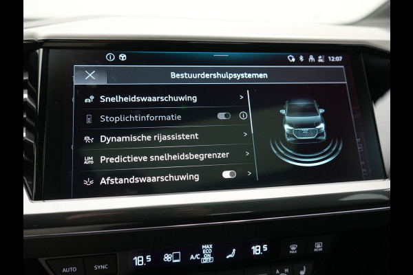 Audi Q4 Sportback e-tron 40 S edition 77 kWh 204pk Dealer O.H. | Trekhaak Af Fabriek | Panodak | Adaptive Cruise | Head Up | 360 Camera | Matrix LED | Lederen Sportstoelen & Stuur Verwarmd | Keyless | Apple Carplay | Navigatie | DAB | 20"L.M |