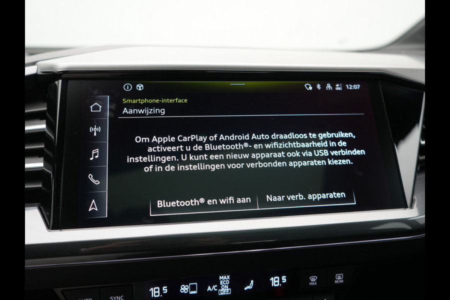 Audi Q4 Sportback e-tron 40 S edition 77 kWh 204pk Dealer O.H. | Trekhaak Af Fabriek | Panodak | Adaptive Cruise | Head Up | 360 Camera | Matrix LED | Lederen Sportstoelen & Stuur Verwarmd | Keyless | Apple Carplay | Navigatie | DAB | 20"L.M |