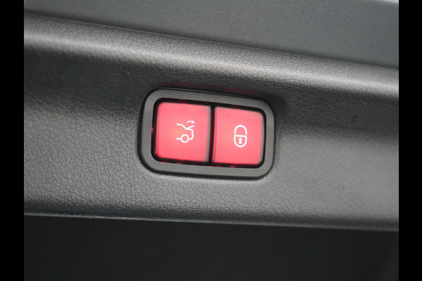 Mercedes-Benz EQE 350+ Luxury Line 91 kWh 292pk Dealer O.H. | SOH 97,5% | Panodak | Adaptive Cruise | Camera | Lederen Sportstoelen Memory & Ventilatie | Stoelen & Stuur Verwarmd | Sfeerverlichting | BLIS | Keyless | Apple Carplay | Navigatie | DAB |