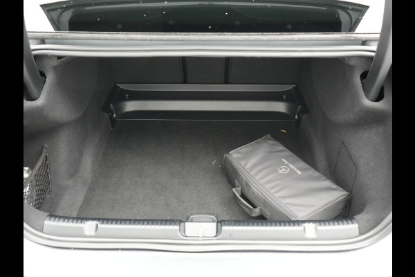 Mercedes-Benz EQE 350+ Luxury Line 91 kWh 292pk Dealer O.H. | SOH 97,5% | Panodak | Adaptive Cruise | Camera | Lederen Sportstoelen Memory & Ventilatie | Stoelen & Stuur Verwarmd | Sfeerverlichting | BLIS | Keyless | Apple Carplay | Navigatie | DAB |