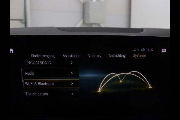 Mercedes-Benz EQA 250 Business Solution Luxury 67 kWh | SOH 96,1% | Keyless Entry | LED | Trekhaak | Sfeerverlichting | Camera |