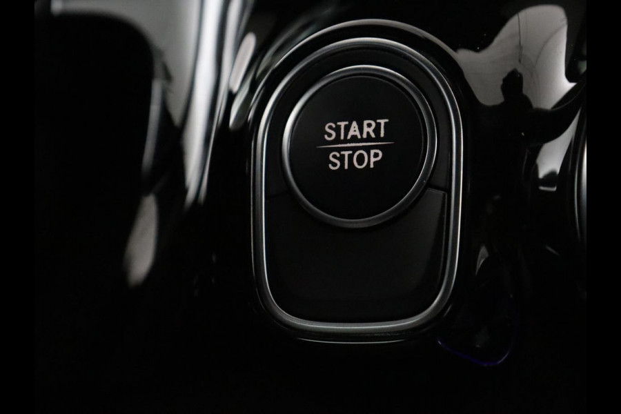 Mercedes-Benz EQA 250 Business Solution Luxury 67 kWh | SOH 96,1% | Keyless Entry | LED | Trekhaak | Sfeerverlichting | Camera |