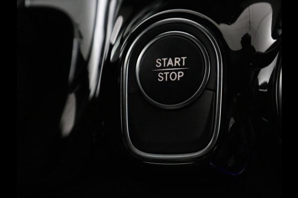 Mercedes-Benz EQA 250 Business Solution Luxury 67 kWh | SOH 96,1% | Keyless Entry | LED | Trekhaak | Sfeerverlichting | Camera |