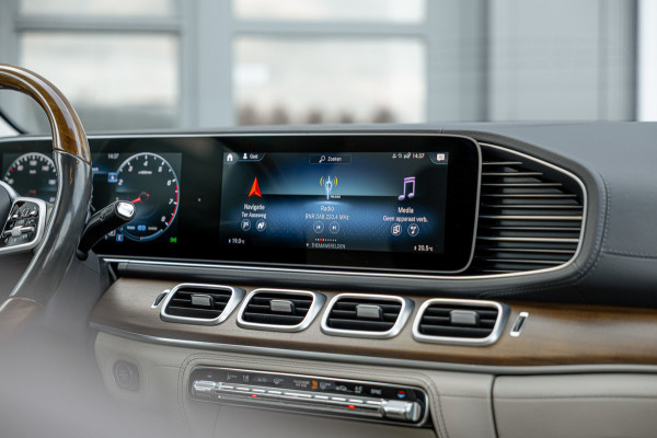 Mercedes-Benz GLS 580 4MATIC Premium Plus / Elek. Trekhaak / Burmester / 360 Camera / Pano / 7-Pers.