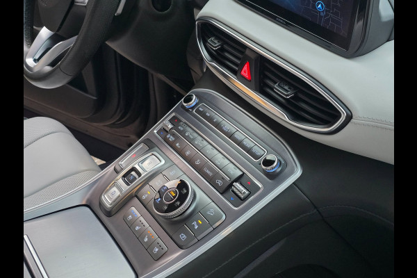 Hyundai Santa Fe 1.6 T-GDI PHEV Premium Plus Sky 7 Persoons / Schermen / Leder / Head Up / Memory / Pano / Verkoeling / Led / Pdc