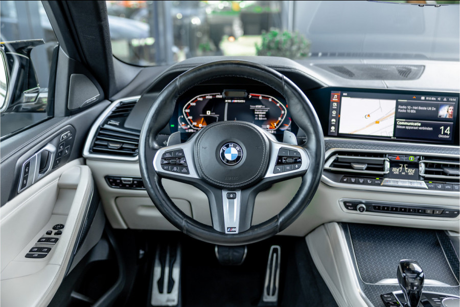 BMW X6 M50i High Executive - M Sport | Panorama | 4-wielsturing | H&K | Soft Close | 360 Camera
