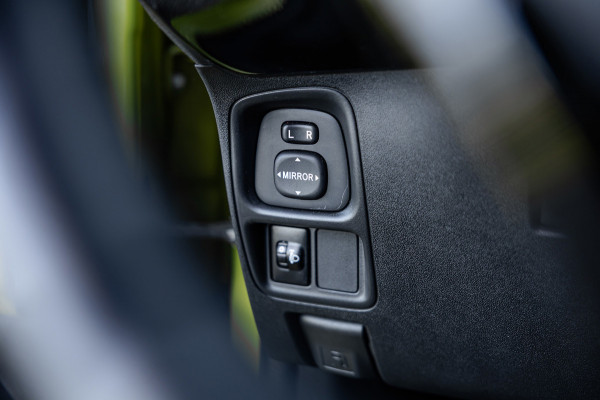 Peugeot 108 1.0 e-VTi Allure / Automaat / 50dkm NAP / Camera / Carplay / Org. NL / Keyless Entry