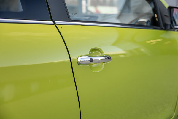 Peugeot 108 1.0 e-VTi Allure / Automaat / 50dkm NAP / Camera / Carplay / Org. NL / Keyless Entry