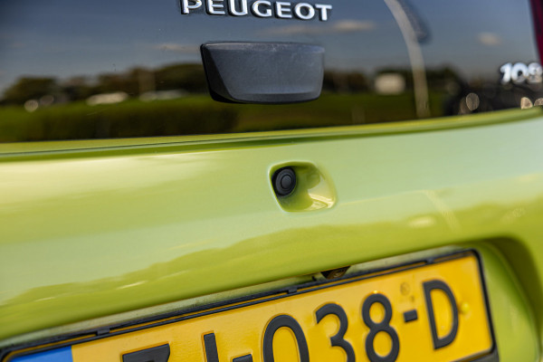 Peugeot 108 1.0 e-VTi Allure / Automaat / 50dkm NAP / Camera / Carplay / Org. NL / Keyless Entry