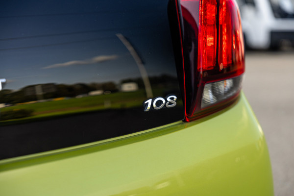 Peugeot 108 1.0 e-VTi Allure / Automaat / 50dkm NAP / Camera / Carplay / Org. NL / Keyless Entry