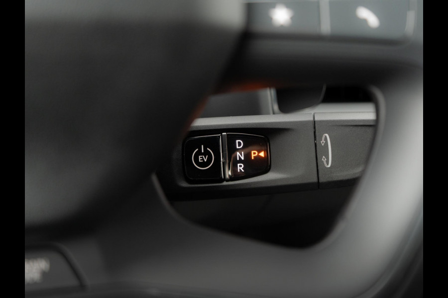 Kia EV9 GT-Line AWD 99.8 kWh | UNIEKE KLEUR | TREKHAAK WEGKLAPBAAR | HUD | SCHUIFKANTEL DAK | MERIDIAN AUDIO | LED | LEDER