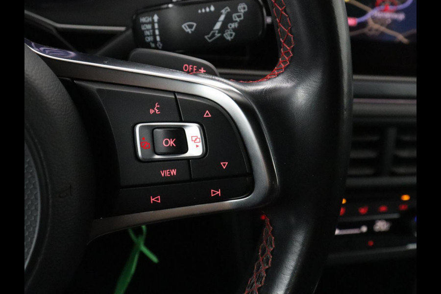 Volkswagen Polo 2.0 TSI GTI | Apple Carplay | LED | Navigatie |