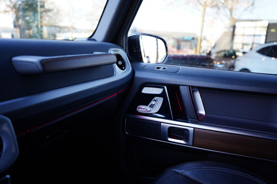Mercedes-Benz G-Klasse 500 AMG / 22" / Rubeliet Red Metallic